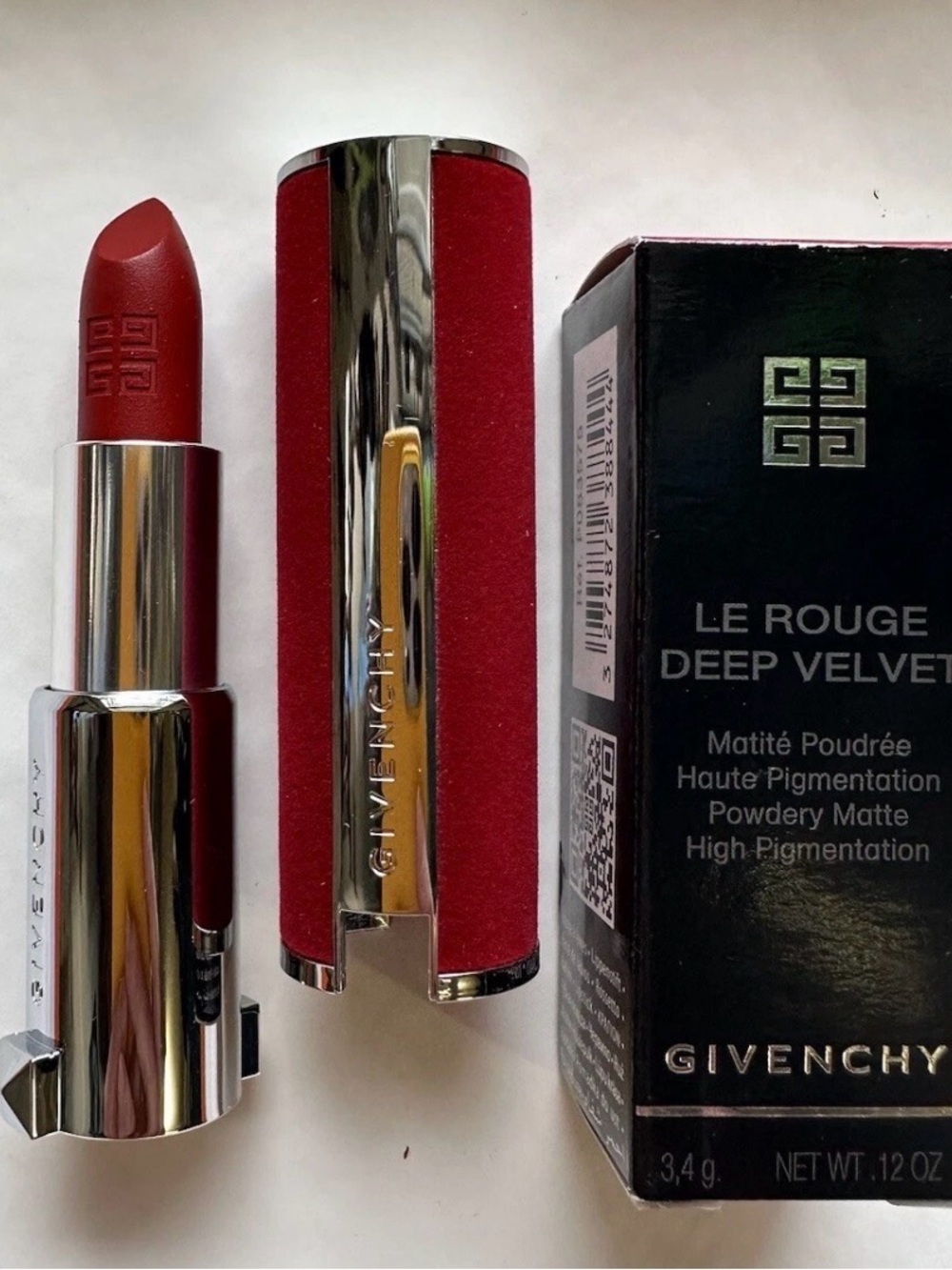 30 Rouge Graine, NIB Givenchy Le Rouge Deep Velvet Matte Lipstick